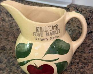 PILGER NEBRASKA Advertising WATT Pottery Apple Ware Serving Pieces