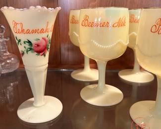 HEISEY Custard Uranium Glass BEEMER NEBRASKA Souvenir Glass