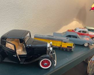Road Legends Ford 1932  3 window black collectable 118 scale car, Union Pacific Engine and more model cars