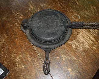 Early 1900's Griswold Waffle Iron