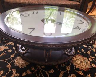 WORKING HOWARD MILLER CLOCK COFFEE TABLE