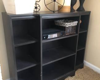 DECOR AND BOOKCASE