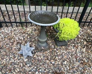 BIRD BATH AND DECOR