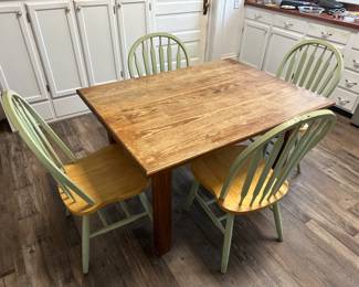 Breakfast Table with Chairs