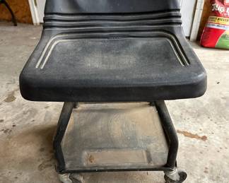 CRAFTSMAN Rolling Stool