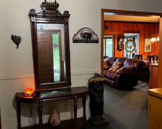 VICTORIAN HIGHLY CARVED ANTIQUE MIRROR