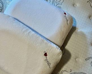 I LOVE MY PILLOW PILLOWS