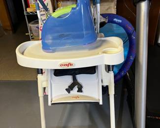 HIGH CHAIR