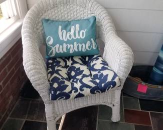 Wicker arm chair 