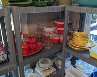 Pyrex & Fiestaware
