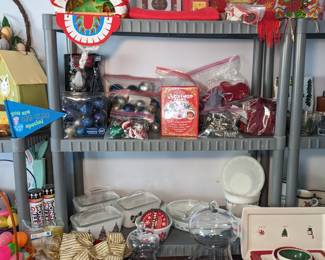 Chinese New Year & Christmas Decor