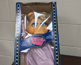 Fisher Price Miss Piggy Puppet