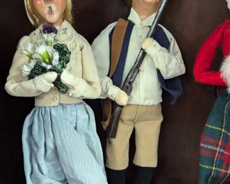 Byers Choice Figures