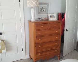 6-drawer dresser by Lexington Furniture