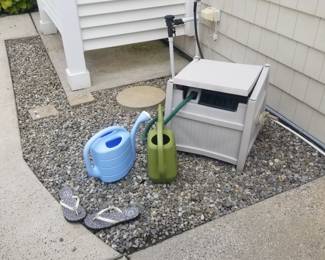 Watering cans; hose & reel
