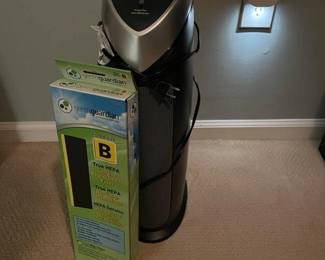 Air freshener with filter