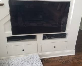 Flat screen TV with bracket