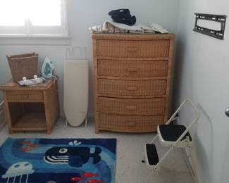 5-drawer wicker dresser with matching nightstand