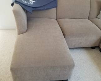 Neutral tone sectional with chaise: chaise detail