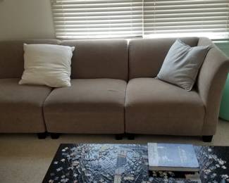 Neutral tone sectional with chaise: component detail