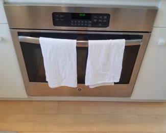 GE wall oven 30 inch