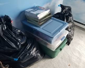 Holiday decor & lights