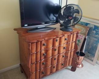 Matching 4 drawer chest