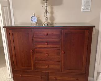 Ethan Allen dresser