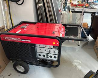 HONDA ES6500 Generator