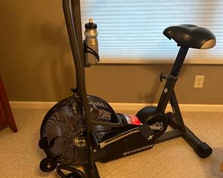 Stationary exercise bike