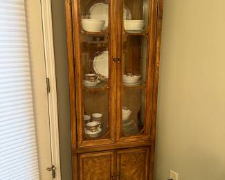 Display cabinet