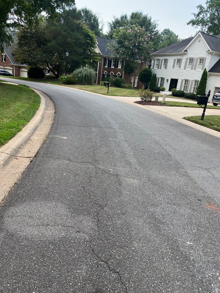 Estate Sale by E. Matthews off Sardis Road 28270 starts on 7/26/2024