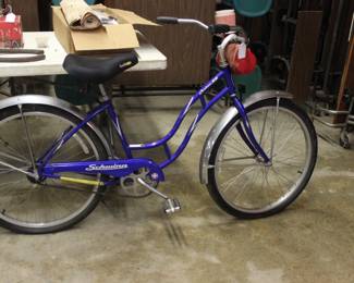 SCHWINN LADIES BICYCLE