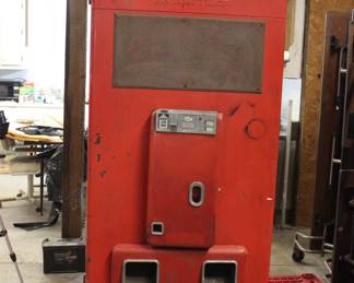 VINTAGE 15 CENT COCA COLA MACHINE