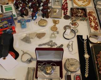 COSTUME JEWELRY, POCKET WATCHES, KNIVES