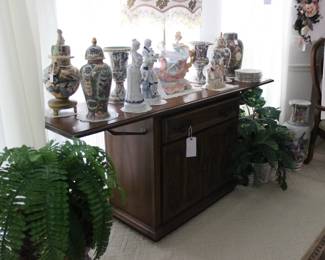 AMERICAN DREW BUFFET WITH DROP DOWN SIDES