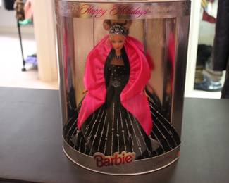 1998 HAPPY HOLIDAYS SPECICAL EDITION BARBIE COLLECTORS EDITION UNOPENED #20200