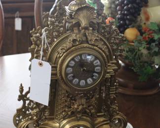 VINTAGE IMPERIAL BRASS MANTLE CLOCK