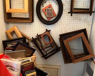 Vintage and Antique picture frames and prints