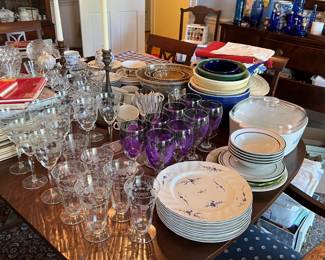 Crystal glassware and china