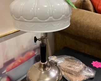 Colman Quick Lamp