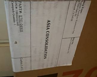 New in Box Round Table