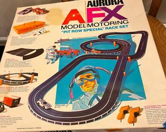 Aurora AFX Model Motoring Race Set
