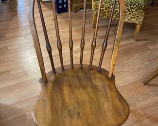 set of 4 Ethan Allen spindle back chairs