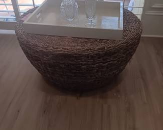 Wicker coffee table/ottoman 