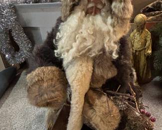 Vintage large Stanta, several others smaller. 