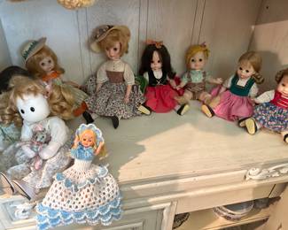 Sound of music story book dolls