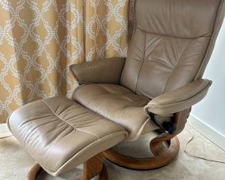 Ekornes Stressless chair and ottoman (1 of 2)
