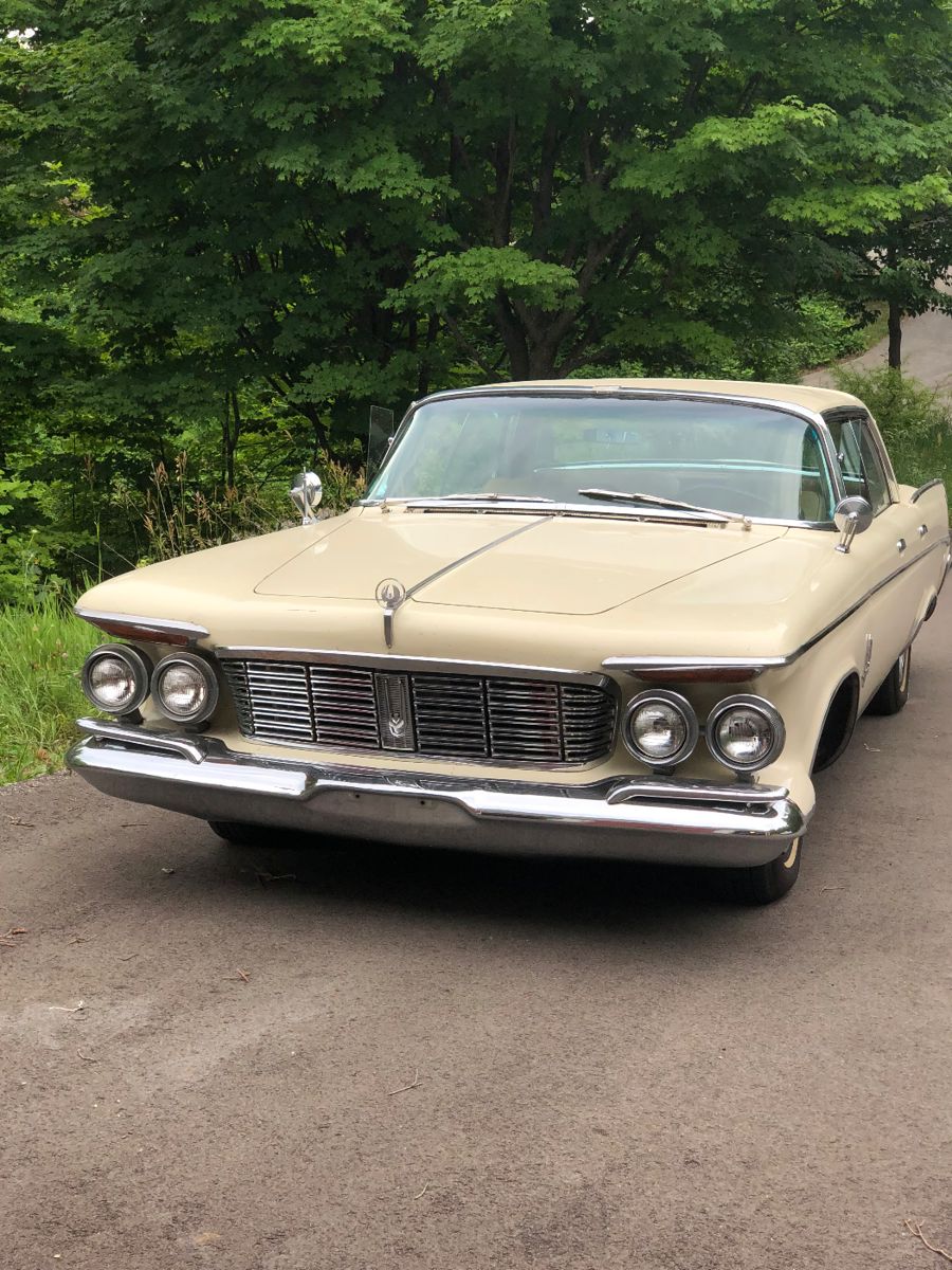 1963 CHRYSLER CROWN IMPERIAL SOUTHAMPTON; running condition; over $16,000 of mechanical updates and
replacements have been done to the vehicle