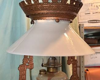 Antique parlor oil lamp not converted to electric